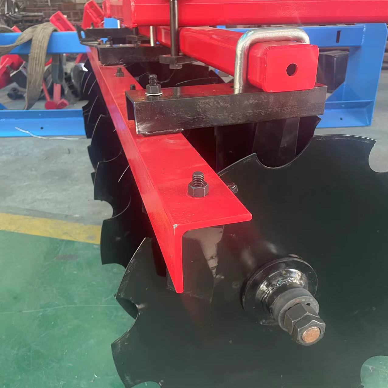 Light and Medium Duty Disc Harrow